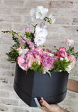 Corazón de Rosas y Orquídeas