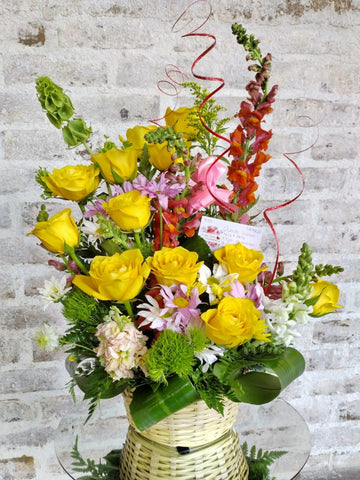 Jardín de Colores con Rosas
