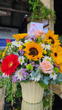 Cesta de Girasoles, gerberas y Rosas Abuelita