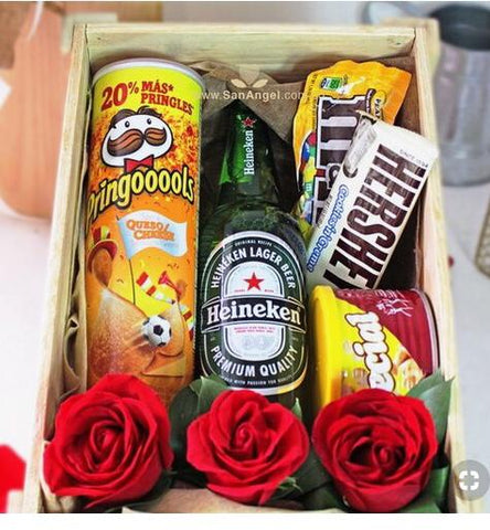 Caja Pringles y chocolates